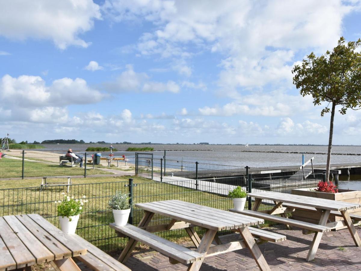 Comfortably Vacation Home At Slotermeer Lake Balk 外观 照片